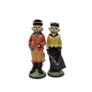 Winterthur Exclusive Fox Hunt Salt and Pepper Shakers Ceramic Fox Couple Set